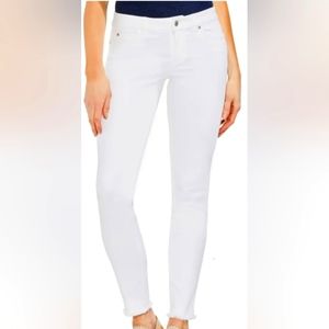 New~ Vince Camuto - Fray Hem Skinny Jeans leg mid rise ankle jeans size 30/10